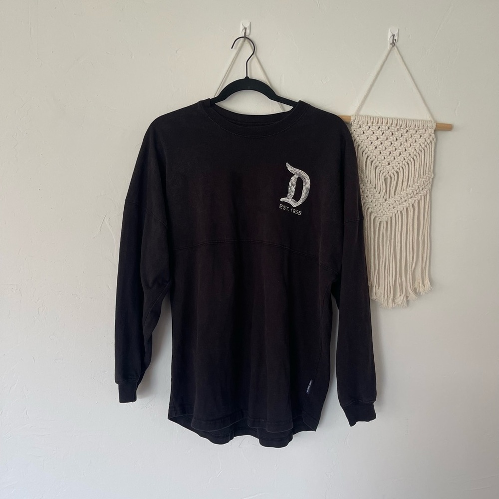 Disneyland Parks black sequin spirit jersey - Picture 3 of 8